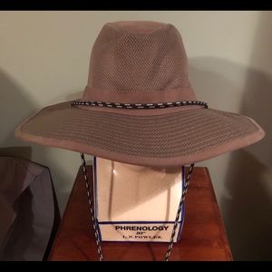 ☀️ Duluth Trading Company Sun Hat ☀️